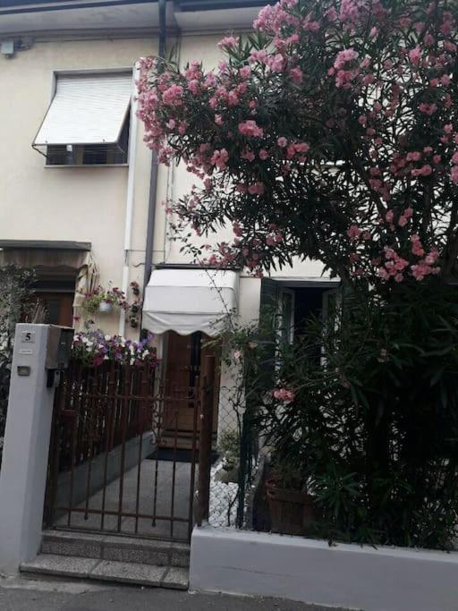 Lovely House Claudia-Perfetto Per Venezia Mestre Exterior photo