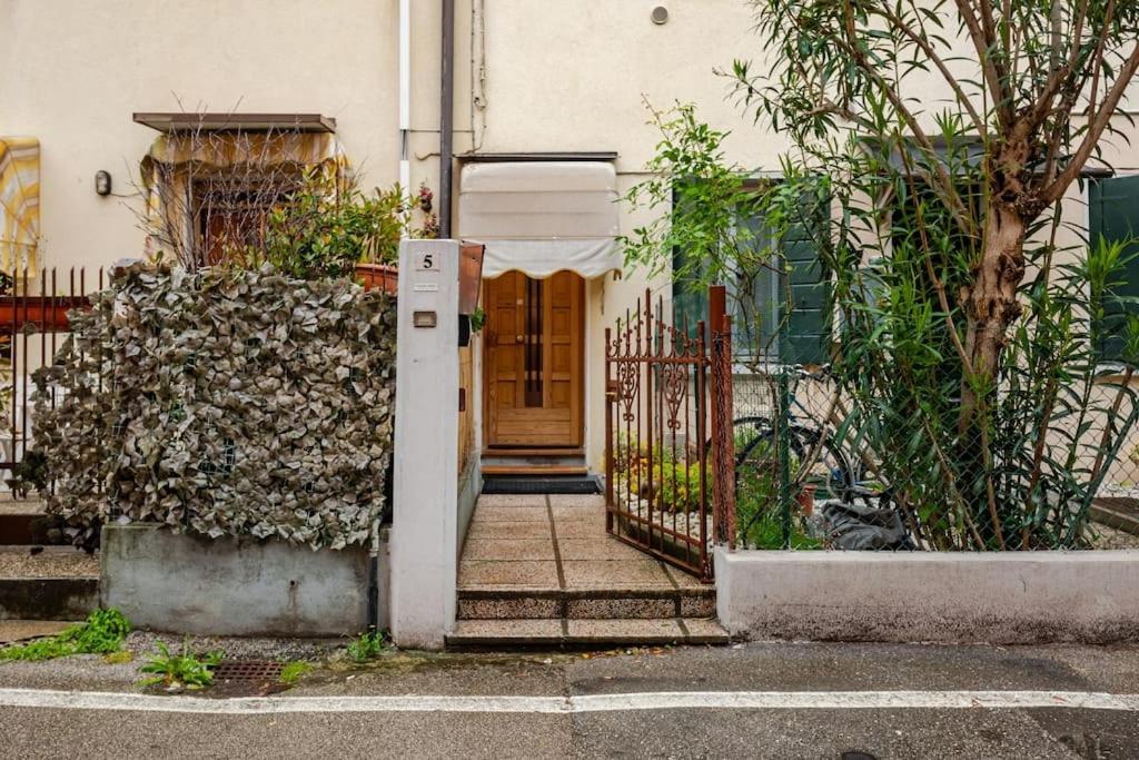Lovely House Claudia-Perfetto Per Venezia Mestre Exterior photo